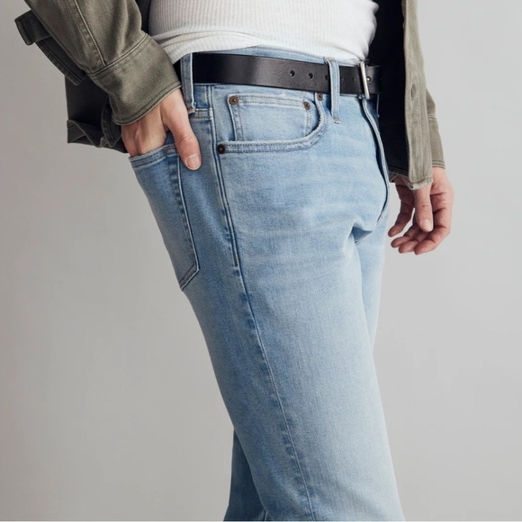 NWOT Madewell Athletic Slim Jeans: COOLMAX® Denim Edition homeway wash - Picture 4 of 6